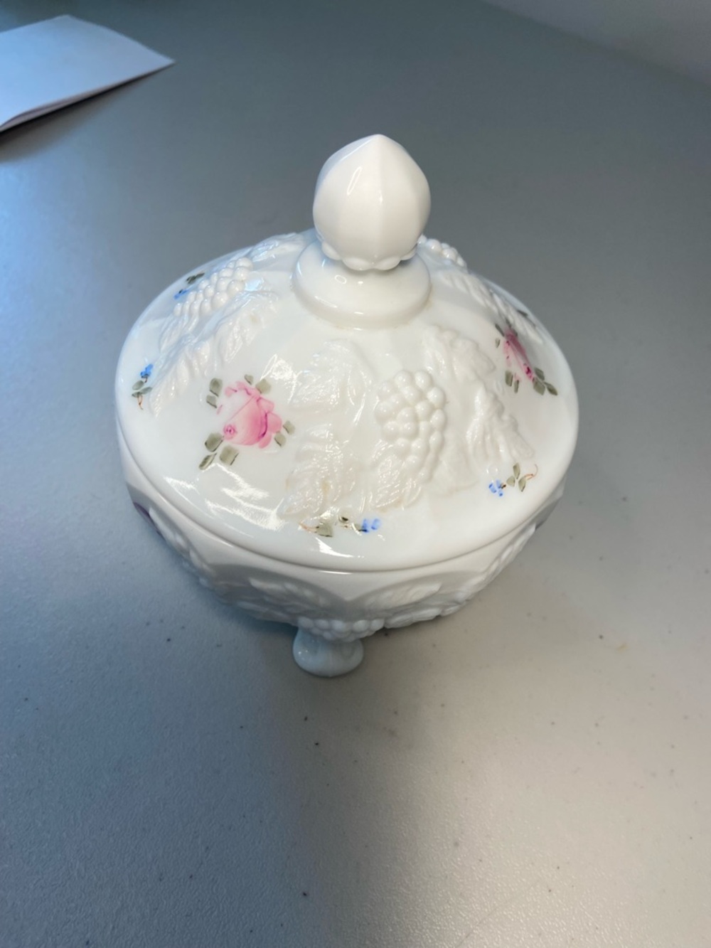 VTG Westmoreland Glass Covered Trinket Dish with Pink Rose and Purple Bow - Picture 5 of 14